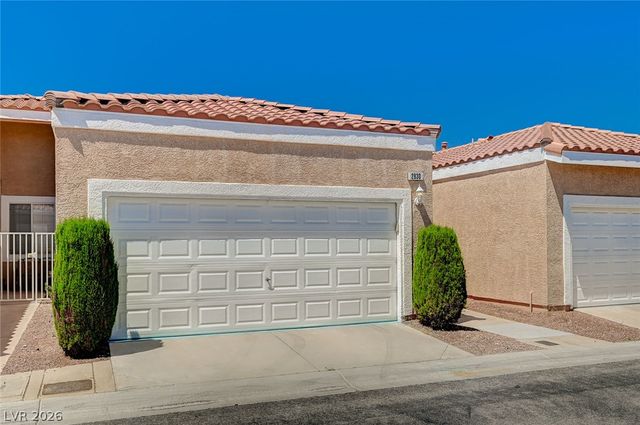 2830 Serenidad Drive, Las Vegas, NV 89123