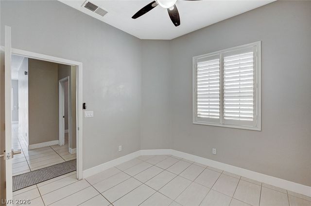 2830 Serenidad Drive, Las Vegas, NV 89123