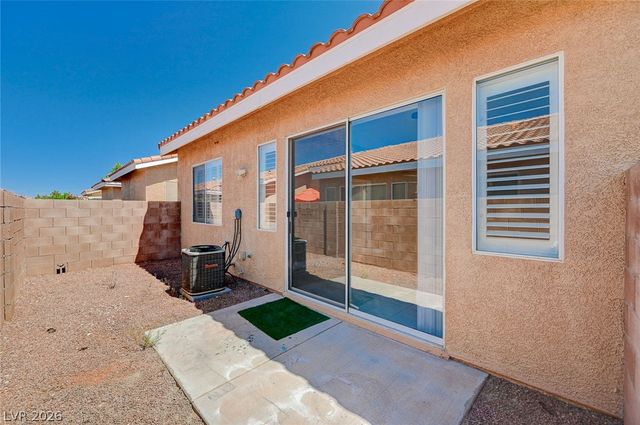 2830 Serenidad Drive, Las Vegas, NV 89123