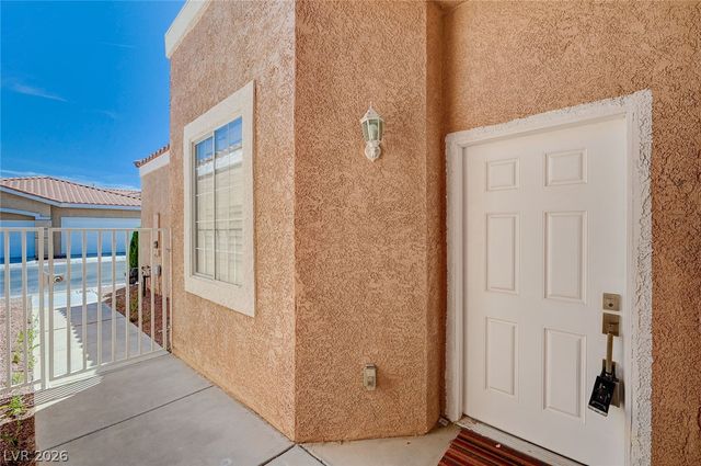 2830 Serenidad Drive, Las Vegas, NV 89123