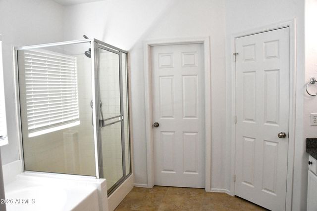 8787 W GARDENIA Avenue, Glendale, AZ 85305