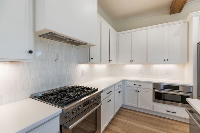 2610A Barclay Dr, Nashville, TN 37206