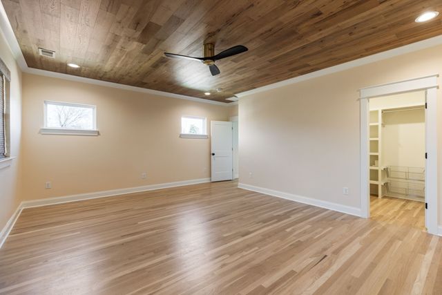 2610A Barclay Dr, Nashville, TN 37206