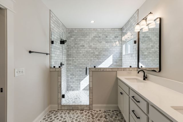 2610A Barclay Dr, Nashville, TN 37206