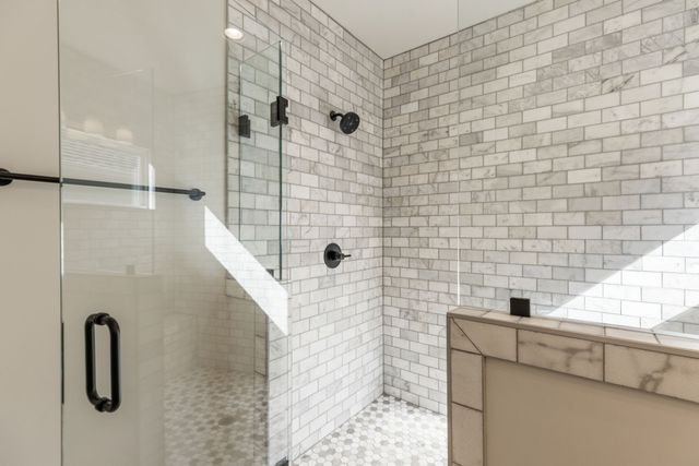 2610A Barclay Dr, Nashville, TN 37206