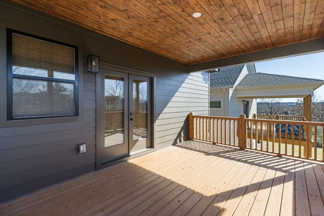 2610A Barclay Dr, Nashville, TN 37206