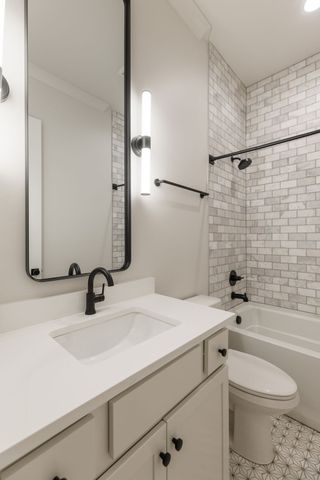 2610A Barclay Dr, Nashville, TN 37206