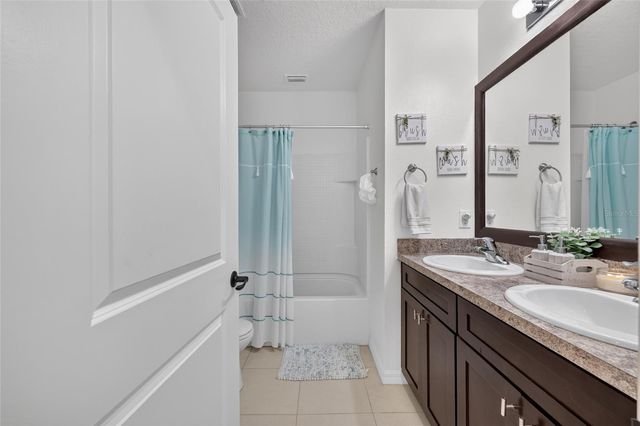 4222 NE 29TH PLACE, Ocala, FL 34470