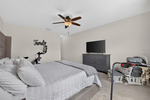 4222 NE 29TH PLACE, Ocala, FL 34470