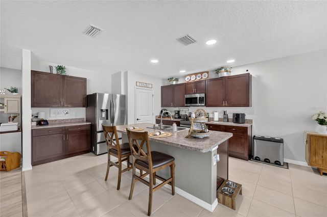 4222 NE 29TH PLACE, Ocala, FL 34470