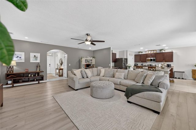 4222 NE 29TH PLACE, Ocala, FL 34470
