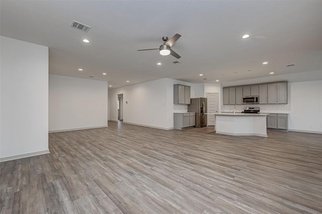 1203 Hyde Lake Lane, Missouri City, TX 77459