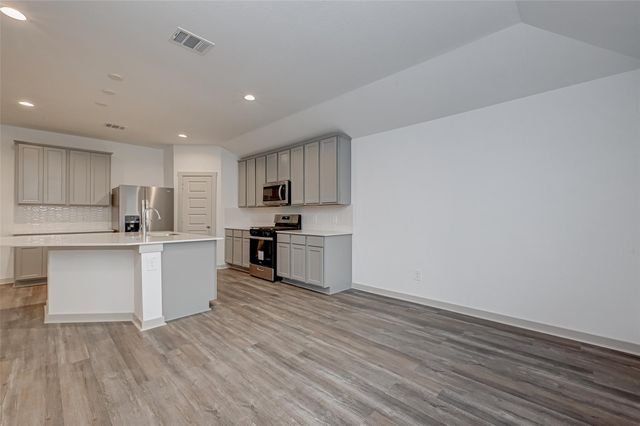 1203 Hyde Lake Lane, Missouri City, TX 77459