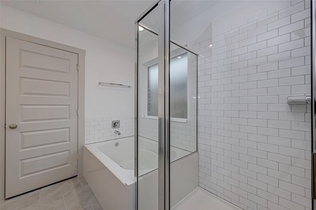 1203 Hyde Lake Lane, Missouri City, TX 77459