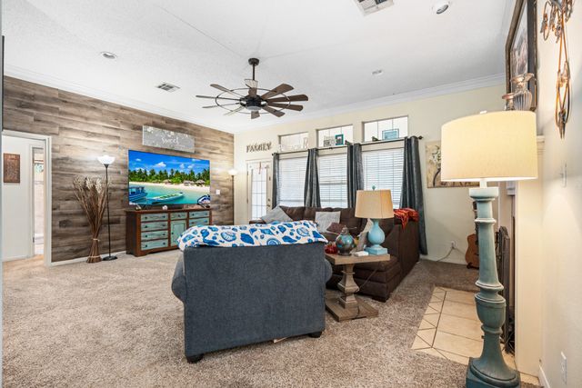 201 Chaparral Drive, Hillsboro, TX 76645