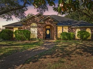 201 Chaparral Drive, Hillsboro, TX 76645