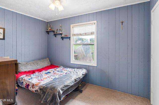 1401 Charity Hill Road, Elizabethton, TN 37643