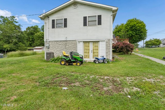 1401 Charity Hill Road, Elizabethton, TN 37643