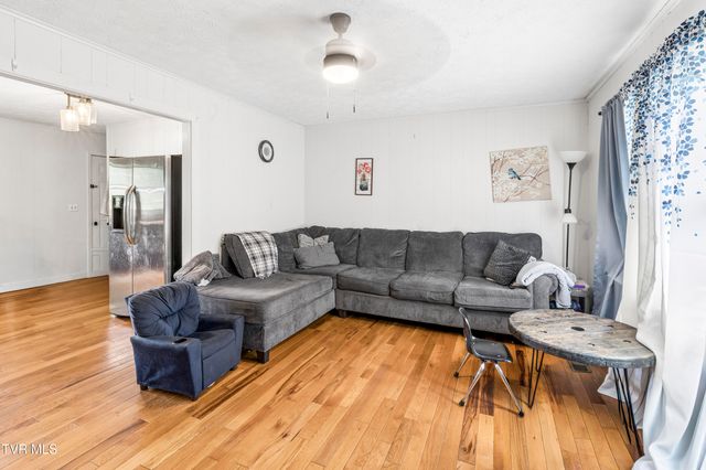 1401 Charity Hill Road, Elizabethton, TN 37643