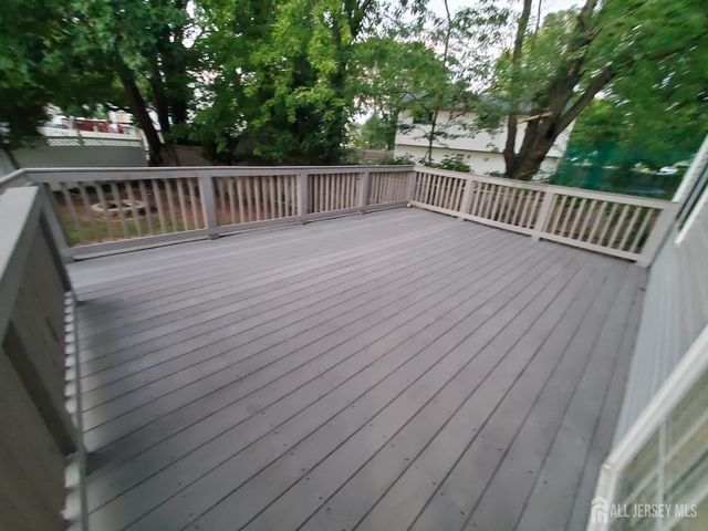 748 New Durham Road, Edison, NJ 08817