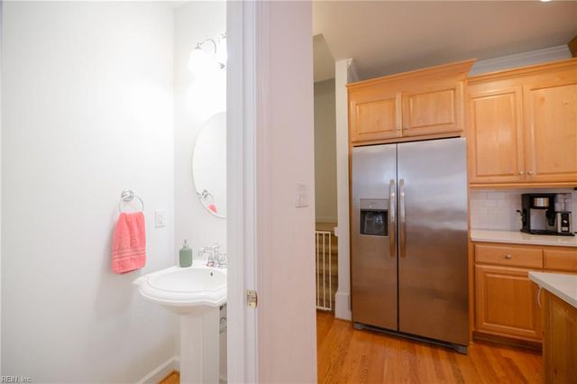 308 Walt Whitman AVE, Newport News, VA 23606