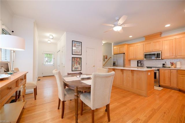 308 Walt Whitman AVE, Newport News, VA 23606