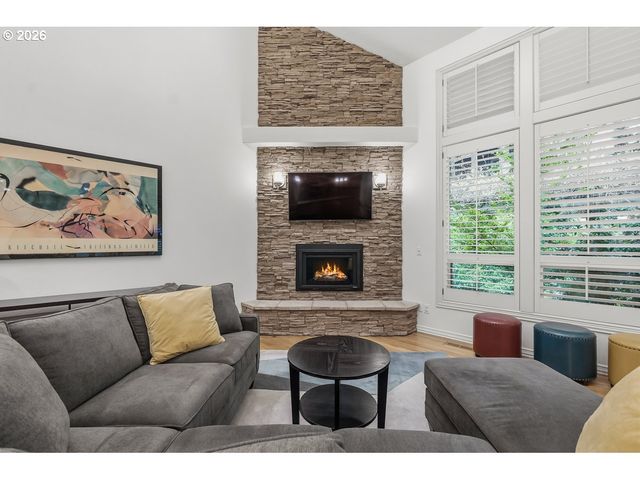 8941 Sw 171ST Ave, Beaverton, OR 97007