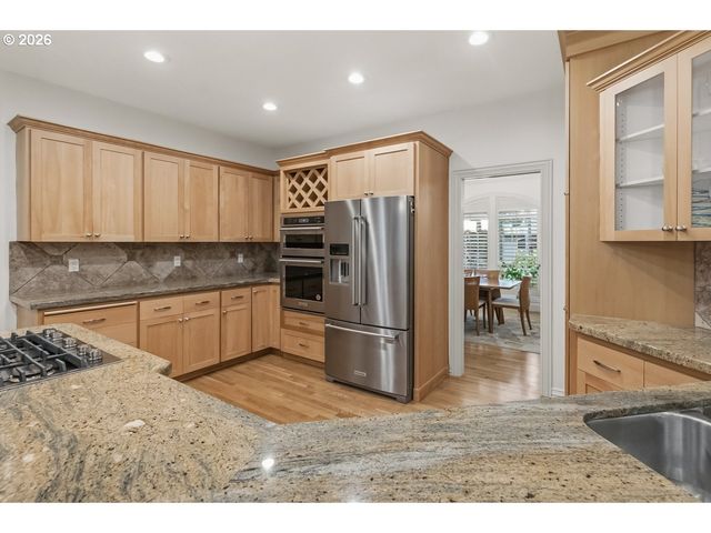 8941 Sw 171ST Ave, Beaverton, OR 97007