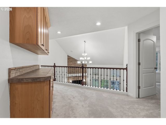 8941 Sw 171ST Ave, Beaverton, OR 97007