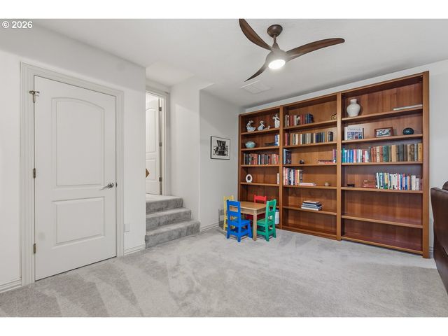 8941 Sw 171ST Ave, Beaverton, OR 97007