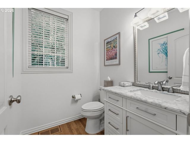 8941 Sw 171ST Ave, Beaverton, OR 97007