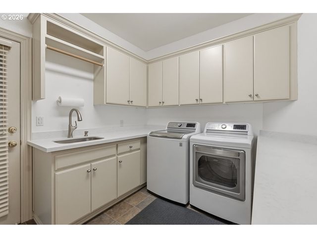 8941 Sw 171ST Ave, Beaverton, OR 97007