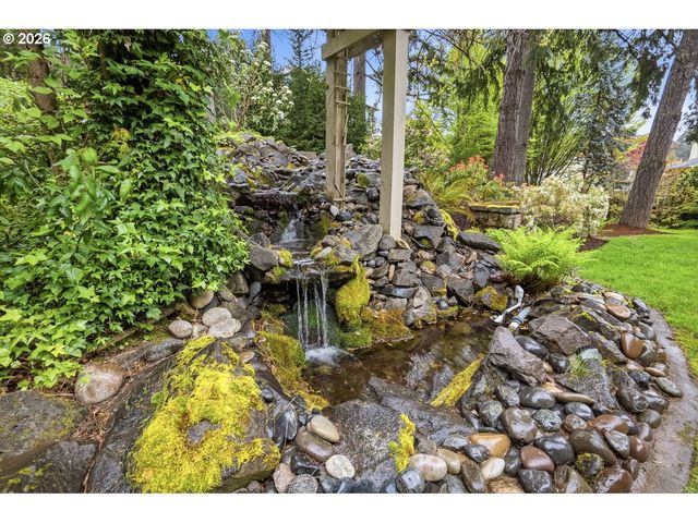 8941 Sw 171ST Ave, Beaverton, OR 97007