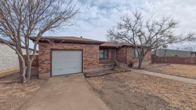 300 N Bryan Street, Borger, TX 79007