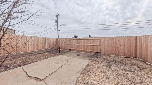 300 N Bryan Street, Borger, TX 79007