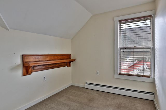 109 Park Row, Rochester, VT 05767