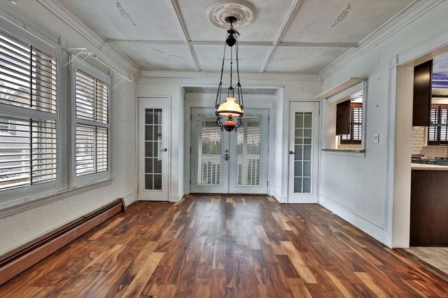 109 Park Row, Rochester, VT 05767