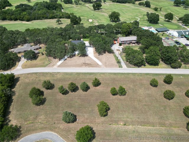 720 Country Club Road, Ardmore, OK 73401