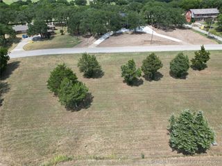 720 Country Club Road, Ardmore, OK 73401