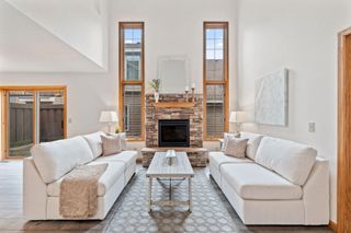 18504 Peach Tree Court, Minnetonka, MN 55345