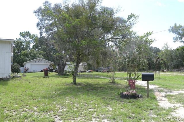5719 S Tena Point, Homosassa, FL 34446
