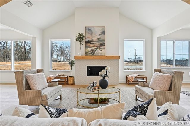 29993 S 567 Road, Afton, OK 74331