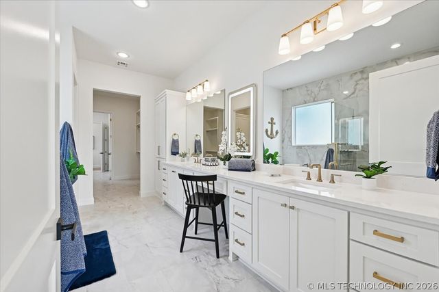 29993 S 567 Road, Afton, OK 74331