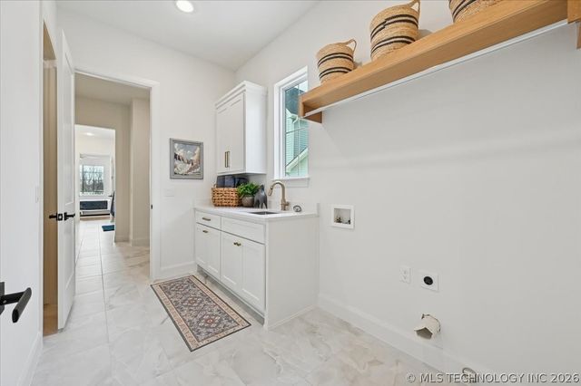 29993 S 567 Road, Afton, OK 74331