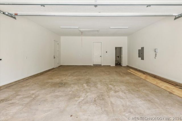 29993 S 567 Road, Afton, OK 74331