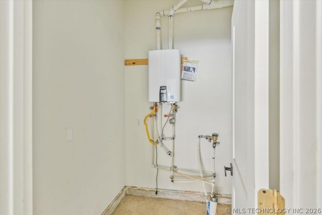 29993 S 567 Road, Afton, OK 74331