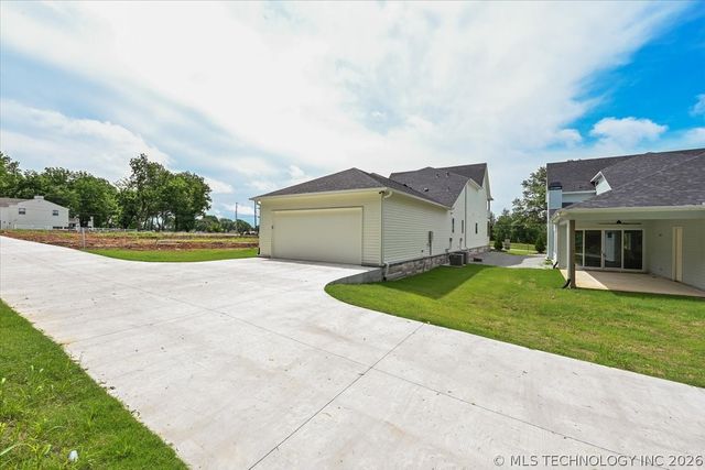 29993 S 567 Road, Afton, OK 74331