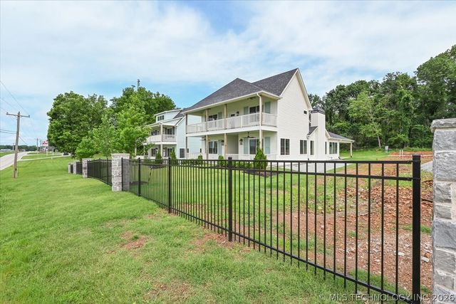 29993 S 567 Road, Afton, OK 74331