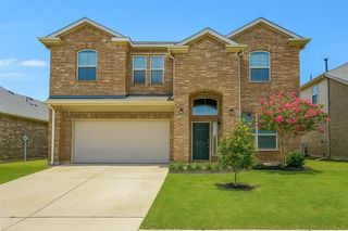 15841 Oak Pointe Drive, Fort Worth, TX 76177