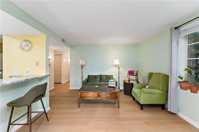 3266 Ward St 3, Oakland, PA 15213